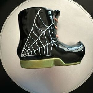 Yankees candle Witch boot candle holder